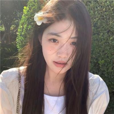 两个营业员